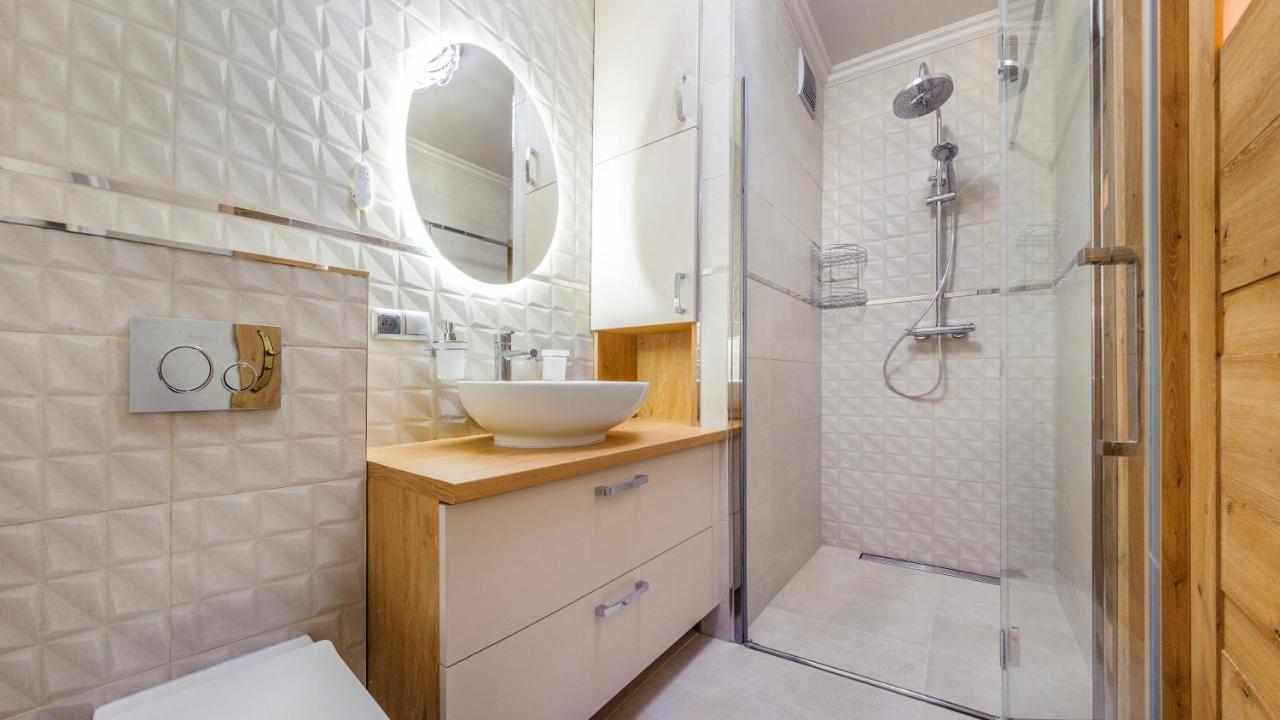 Apartament Z 1 Sypialnia Retro Deluxe 60 F Perlowa Przystan - Holiday City Колобжег Экстерьер фото